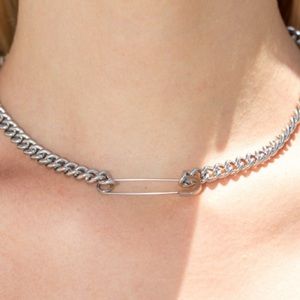 Brandy Melville safety pin choker